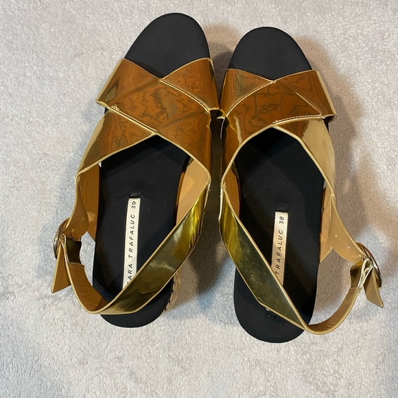 Zara Trafaluc  Women’s‎ Wedge Gold Black Size Eur 39 Us 8.5/9 - Picture 2 of 6